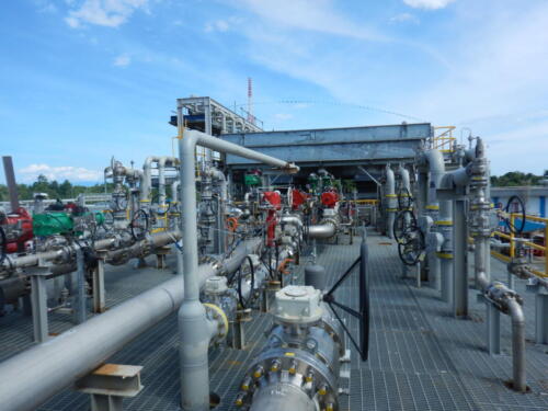 Site services (commissioning, SAT)